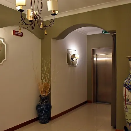 Joy Hotel