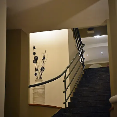 Joy 3* קסטל וולטורנו