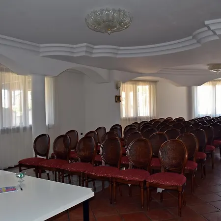 Joy קסטל וולטורנו