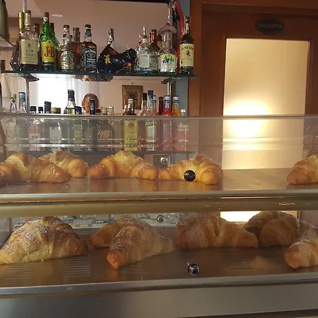 Joy 3* קסטל וולטורנו